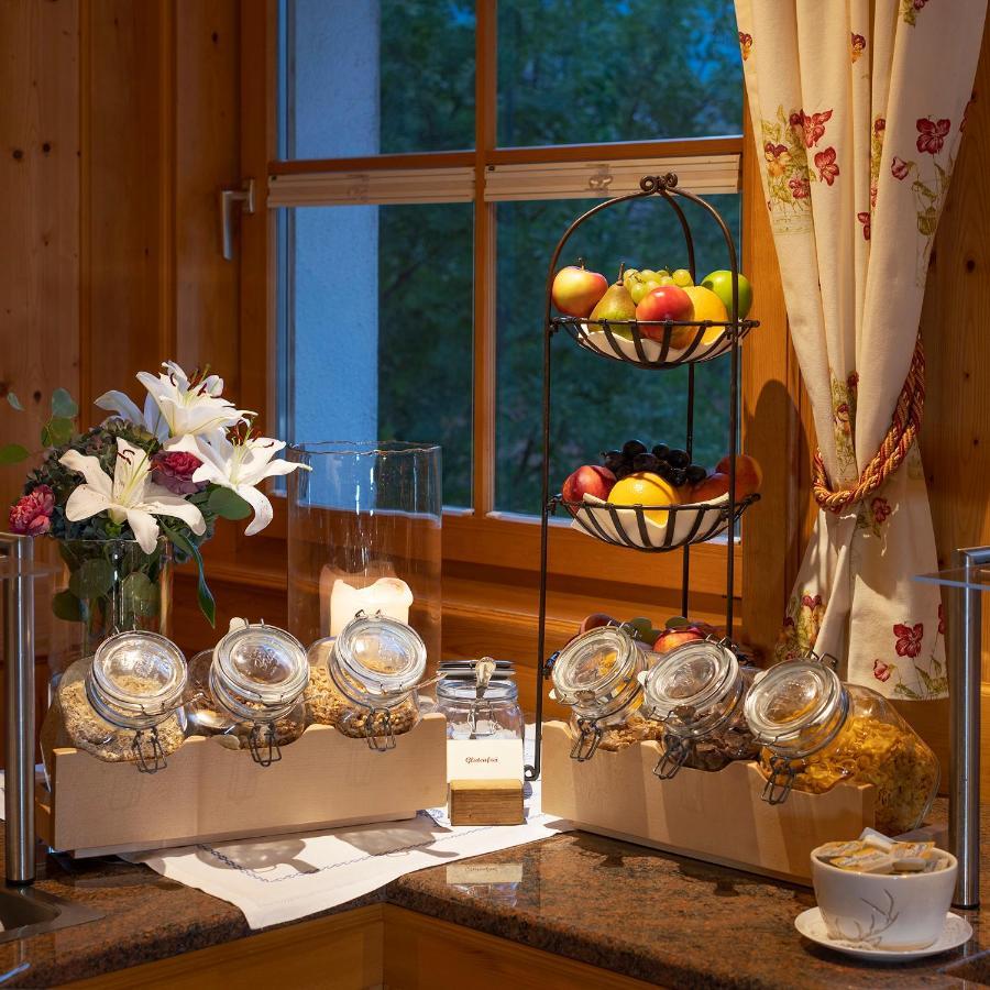 Gasthof Loewen Schruns Zewnętrze zdjęcie