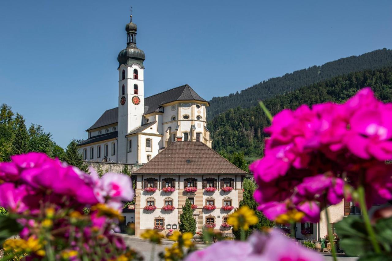 Gasthof Loewen Schruns Zewnętrze zdjęcie