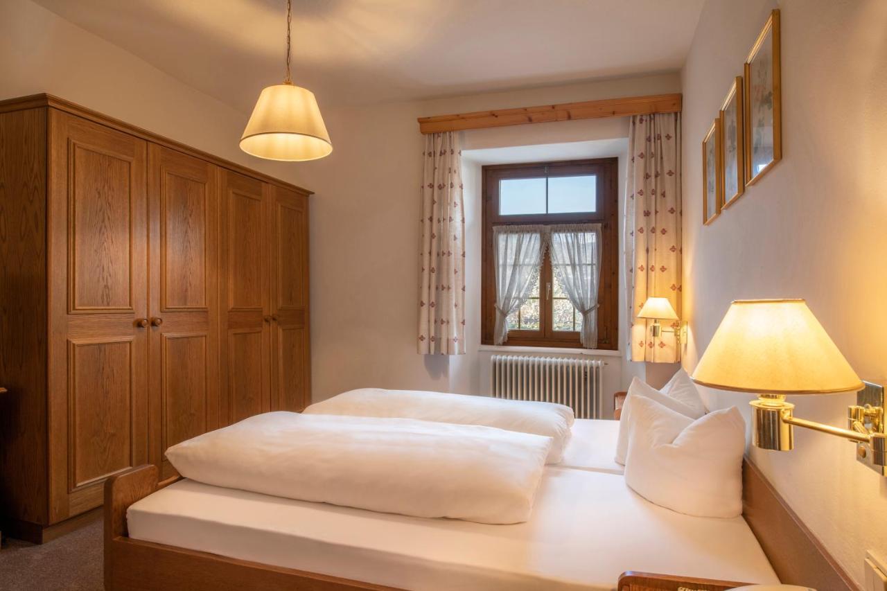 Gasthof Loewen Schruns Zewnętrze zdjęcie