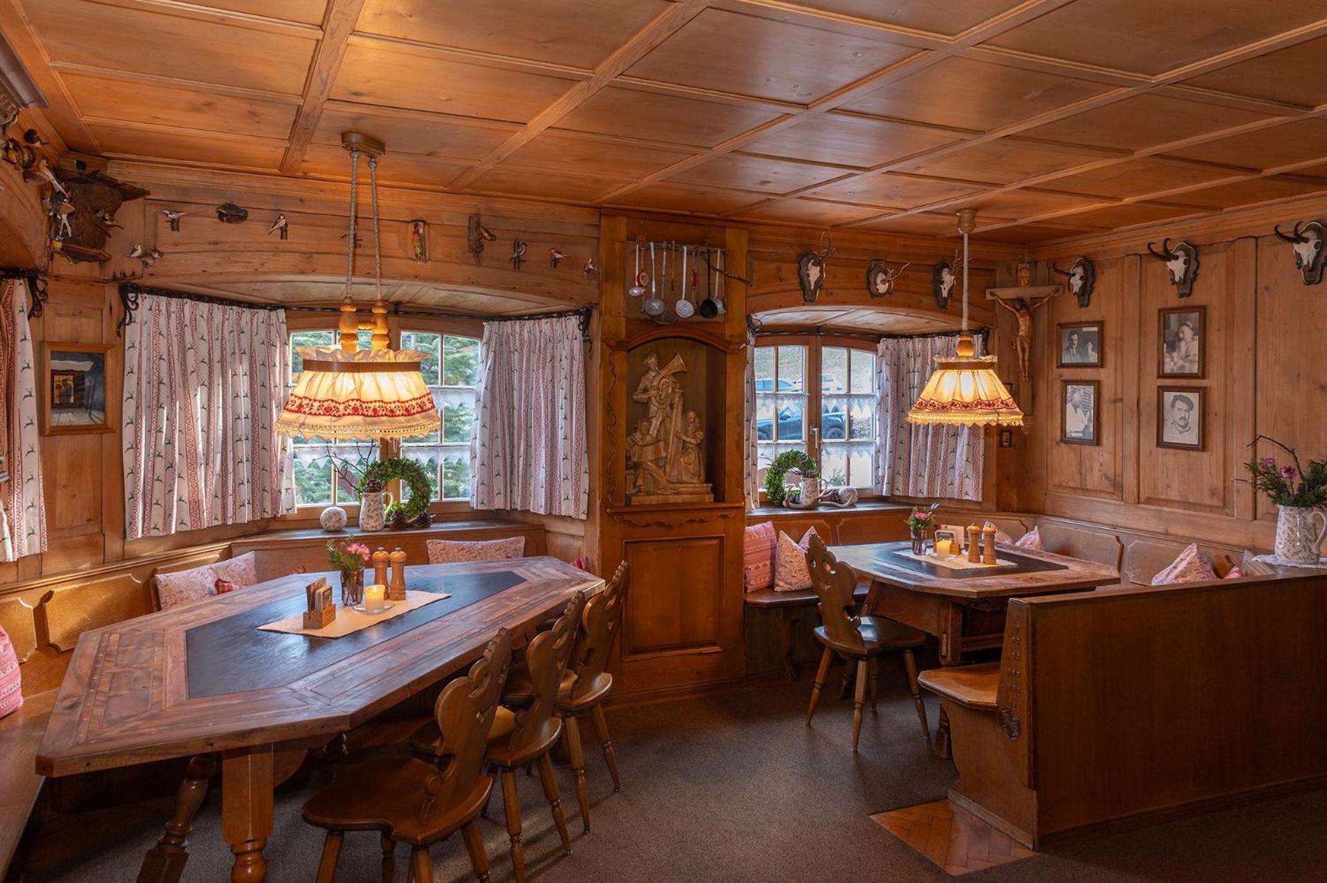 Gasthof Loewen Schruns Zewnętrze zdjęcie