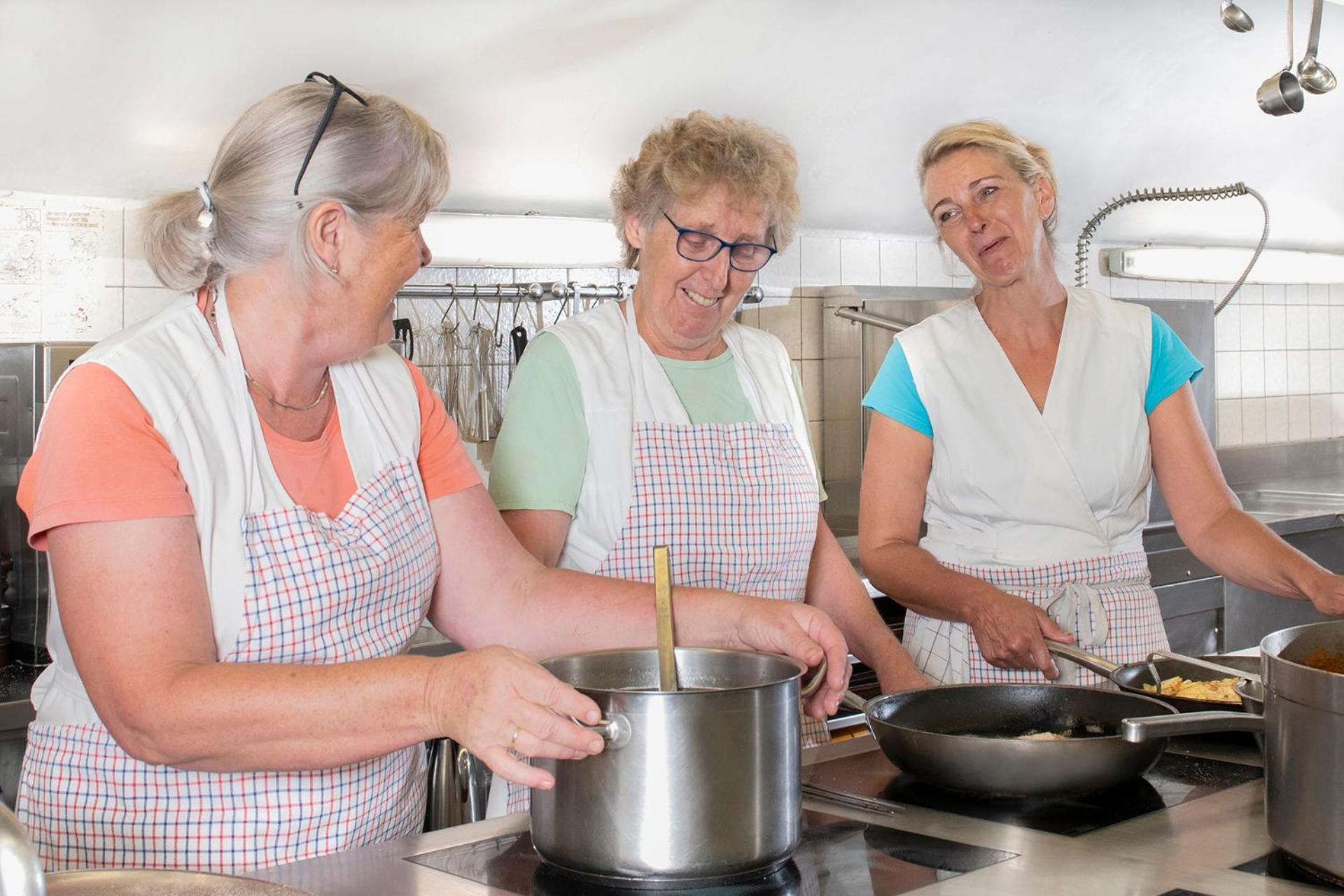 Gasthof Loewen Schruns Zewnętrze zdjęcie