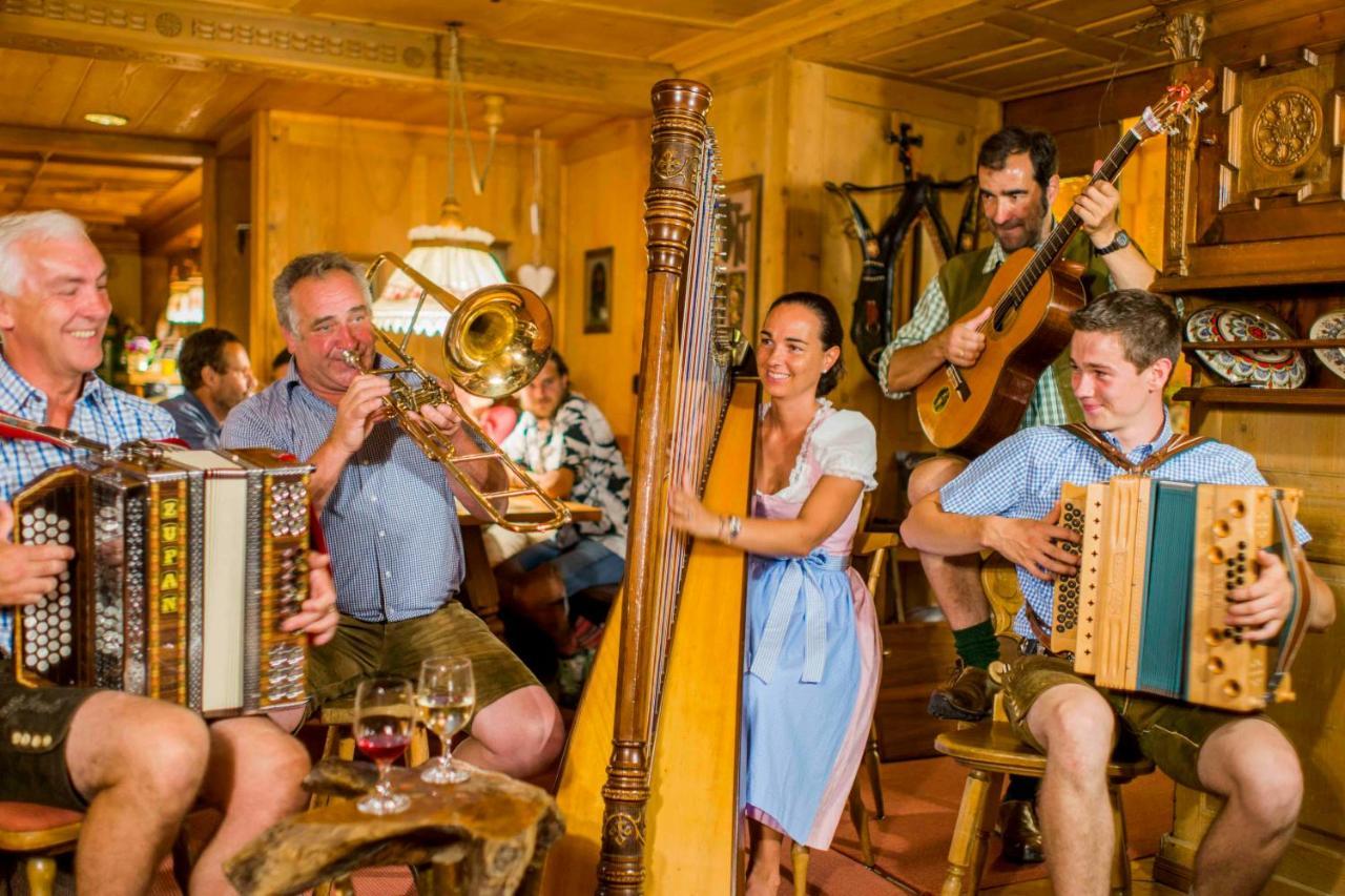 Gasthof Loewen Schruns Zewnętrze zdjęcie